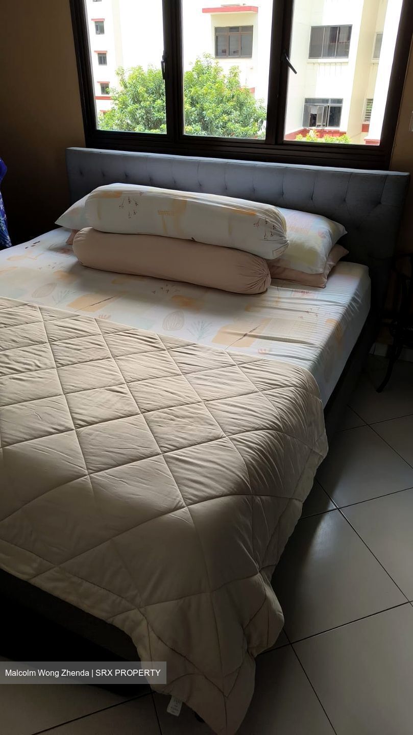 Choa Chu Kang Crescent (Choa Chu Kang),  #527691701